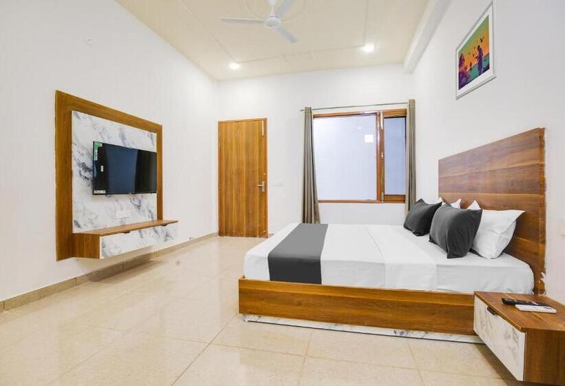 Отель O Grand Stay