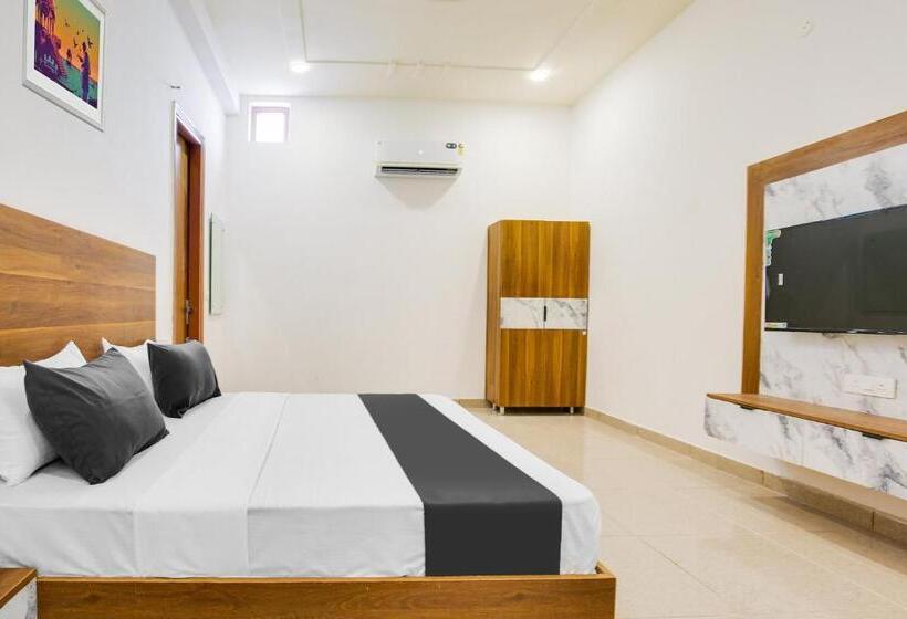 Отель O Grand Stay