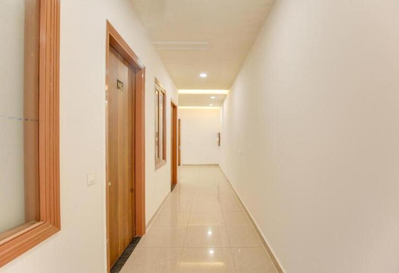 Отель O Grand Stay