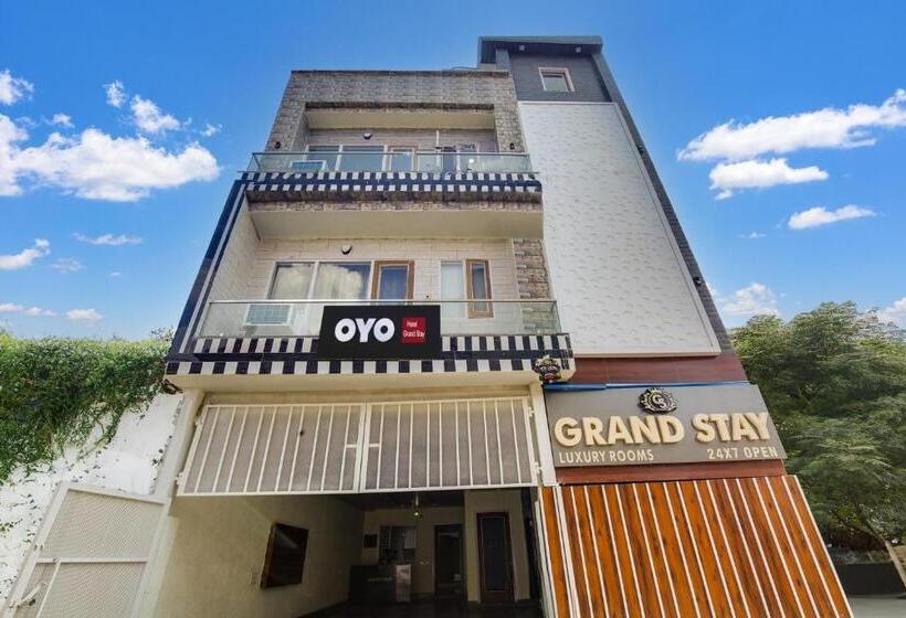 Отель O Grand Stay