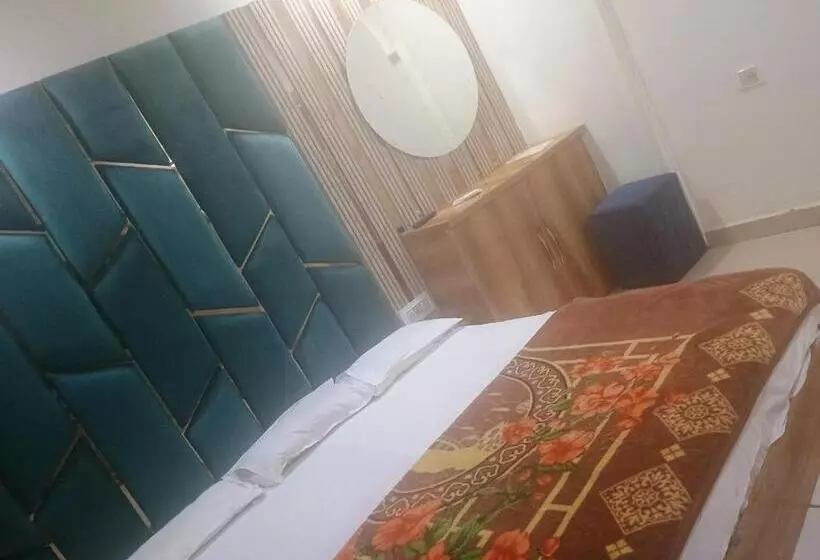 ホテル Rudraksh Palace And Restaurant