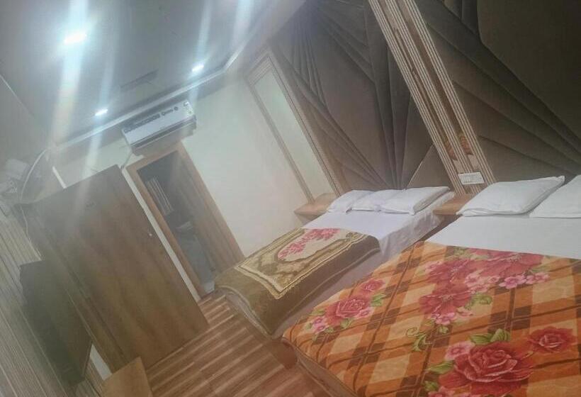 Hotel Rudraksh Palace And Restaurant