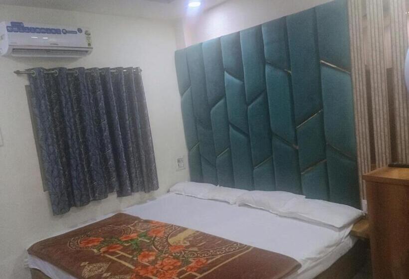 Hotel Rudraksh Palace And Restaurant