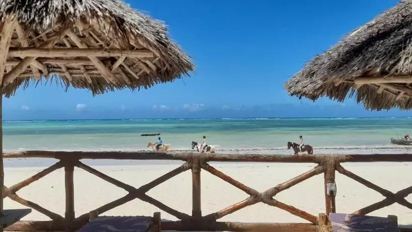 هتل Sands Inn