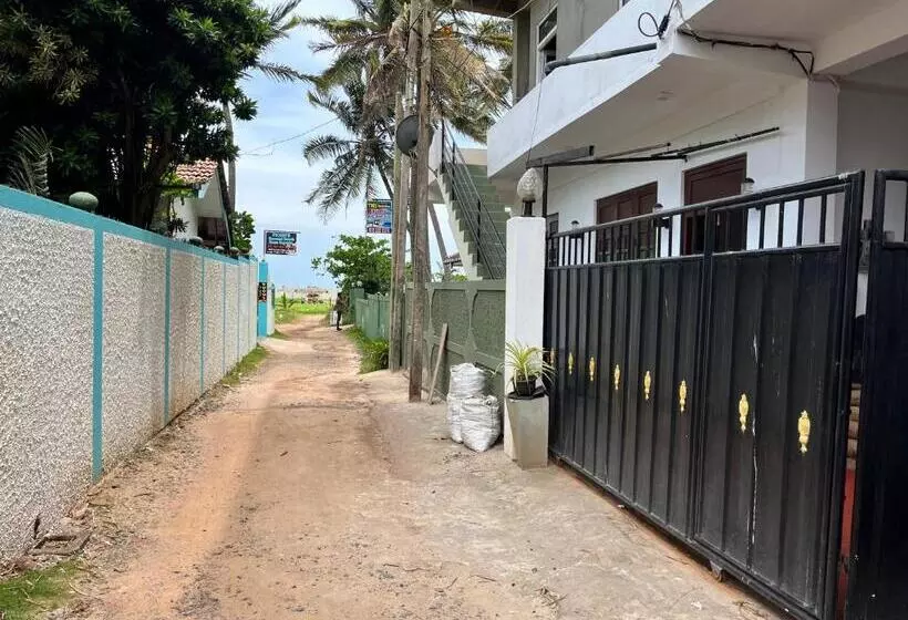 ペンション Beach Bay