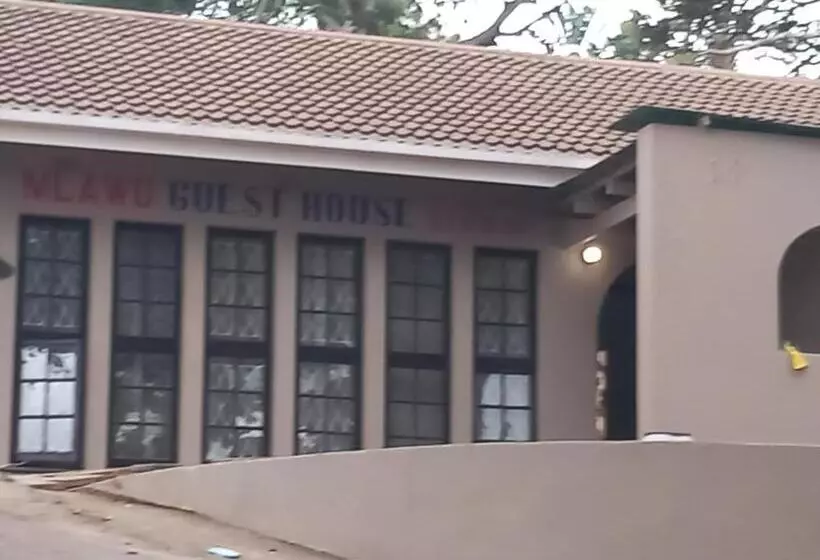 Majatalo Mlawu Guest House