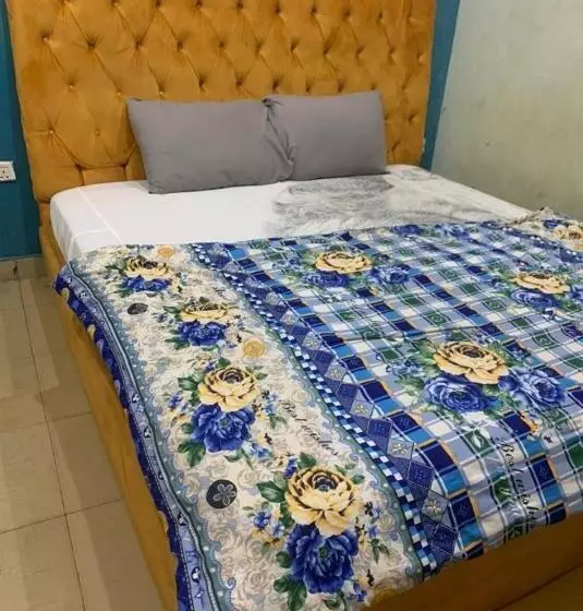 Thilda Hotel And Suites Ikotun