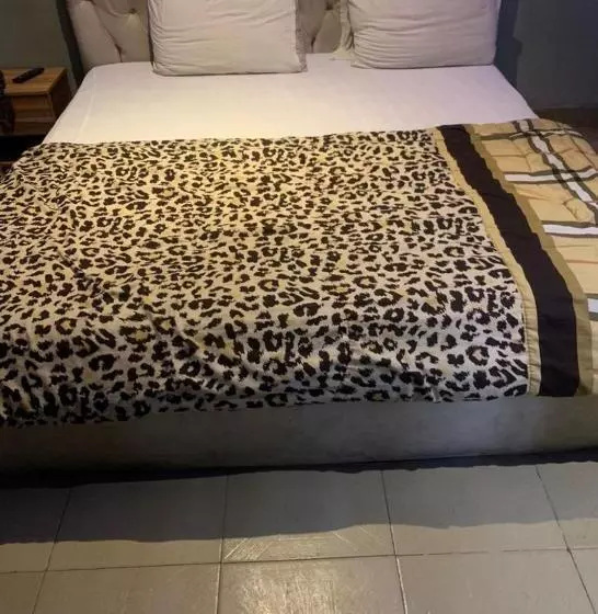 Thilda Hotel And Suites Ikotun