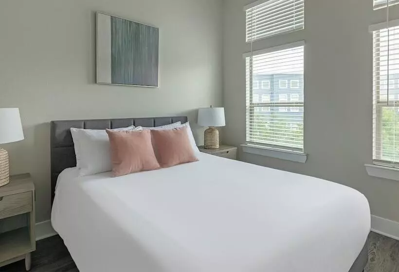 Voyager At Space Center By Barsala