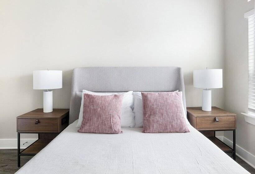 Voyager At Space Center By Barsala