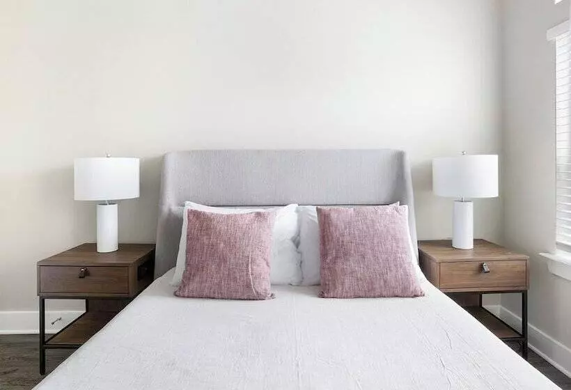 Voyager At Space Center By Barsala