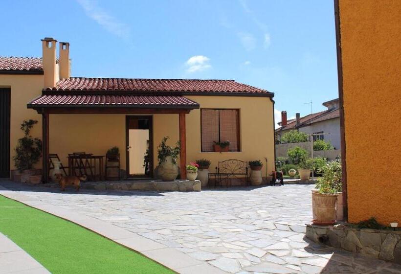 צימר Santa Ittoria