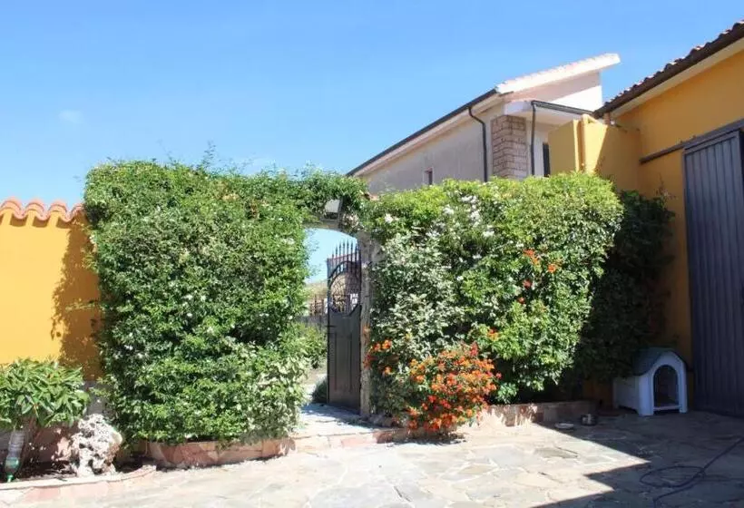 ベッドアンドブレックファースト Santa Ittoria