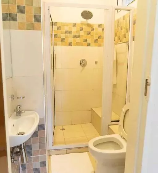 هتل Bethel Suites