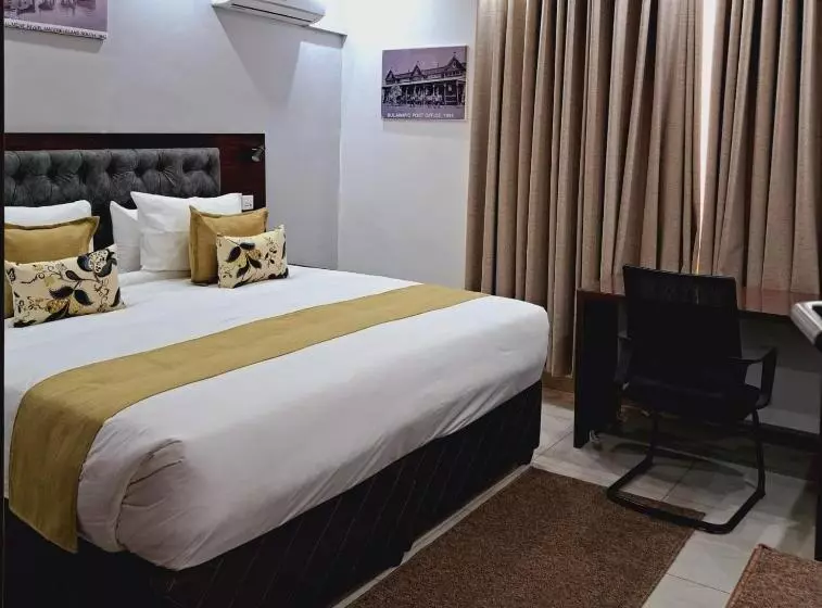 هتل Bethel Suites