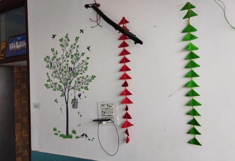 בית מלון כפרי Royal Kalyan Palace Bhangarh