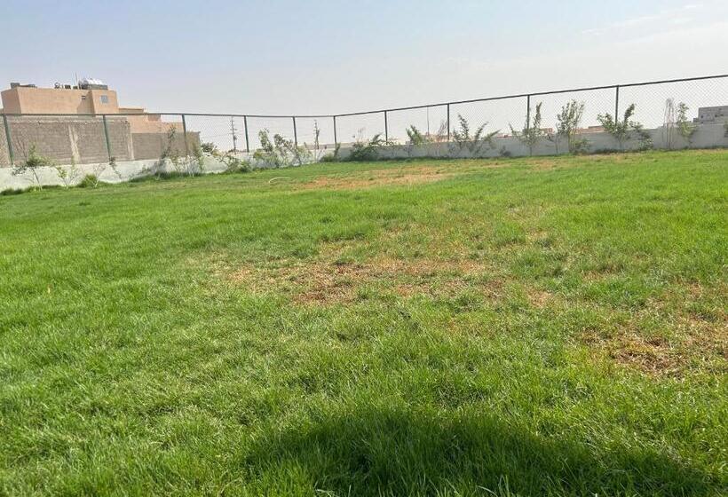 Pensão الياسمين