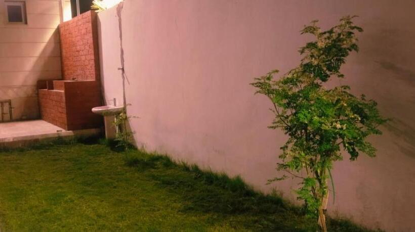 Pensão الياسمين