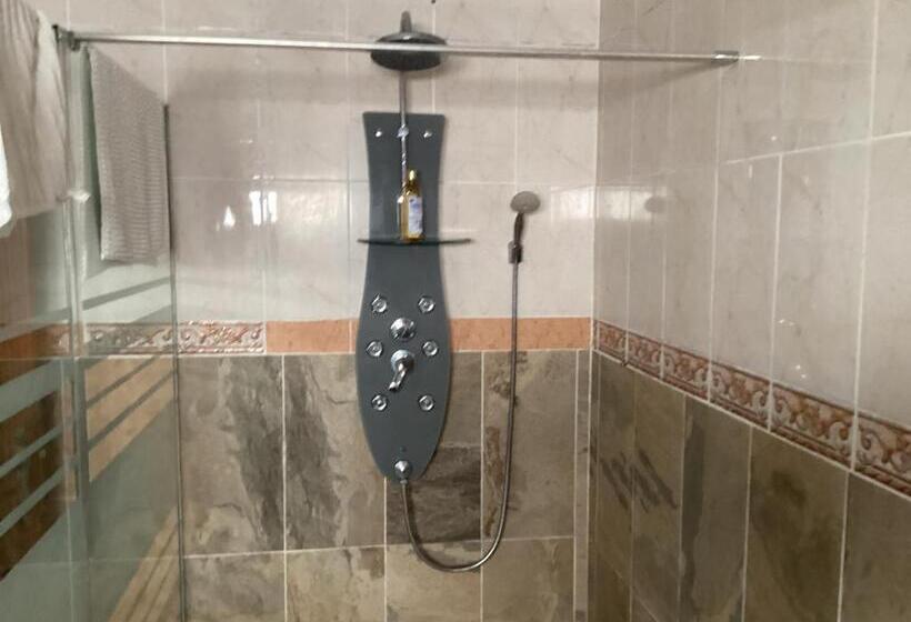 پانسیون Mareuil