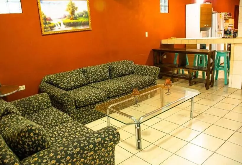 پانسیون The Journey Hostel