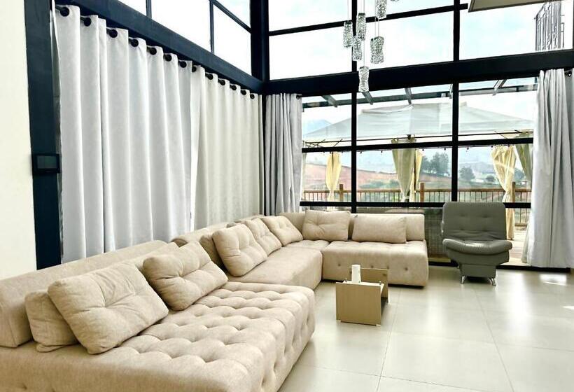 Bed & Breakfast Fénix