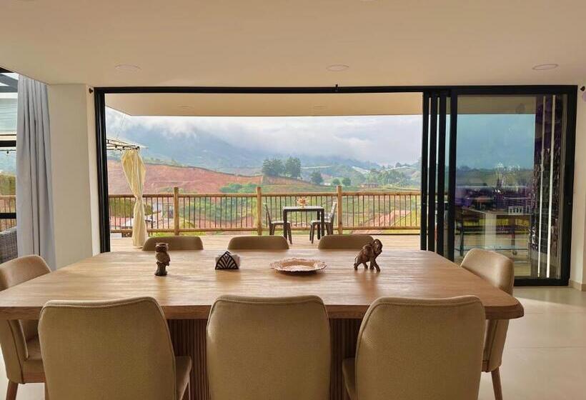 Bed & Breakfast Fénix