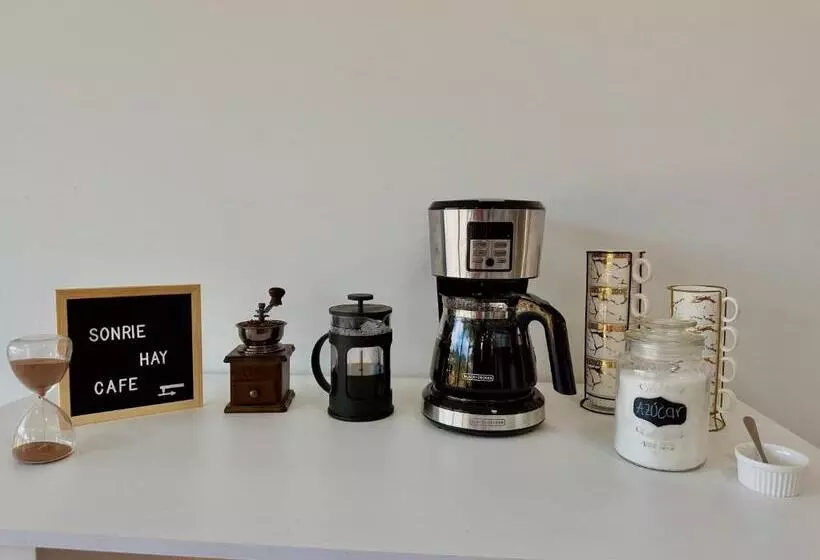 ベッドアンドブレックファースト Fénix