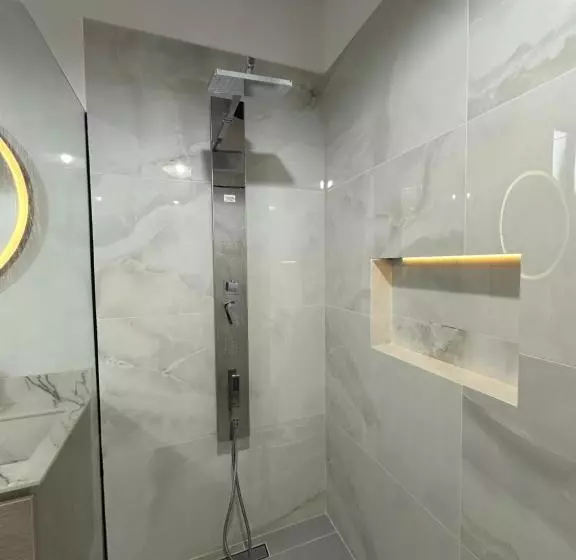 ベッドアンドブレックファースト Fénix