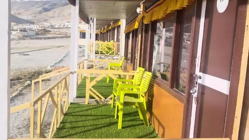 ベッドアンドブレックファースト Full Moon Cottages Pangong Ladakh By Lexstays