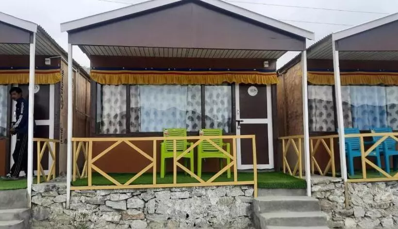 ベッドアンドブレックファースト Full Moon Cottages Pangong Ladakh By Lexstays