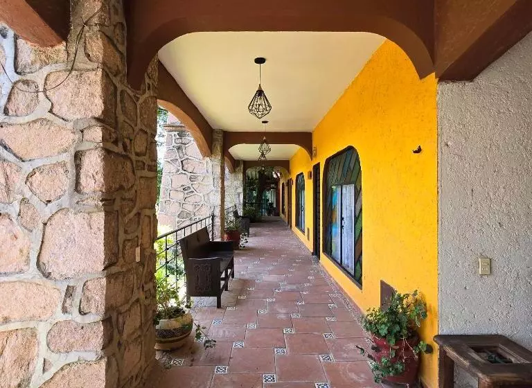 Hacienda La Skondida Hotel Resort