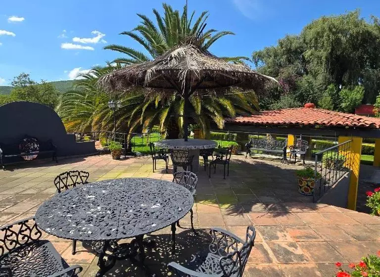 Hacienda La Skondida Hotel Resort