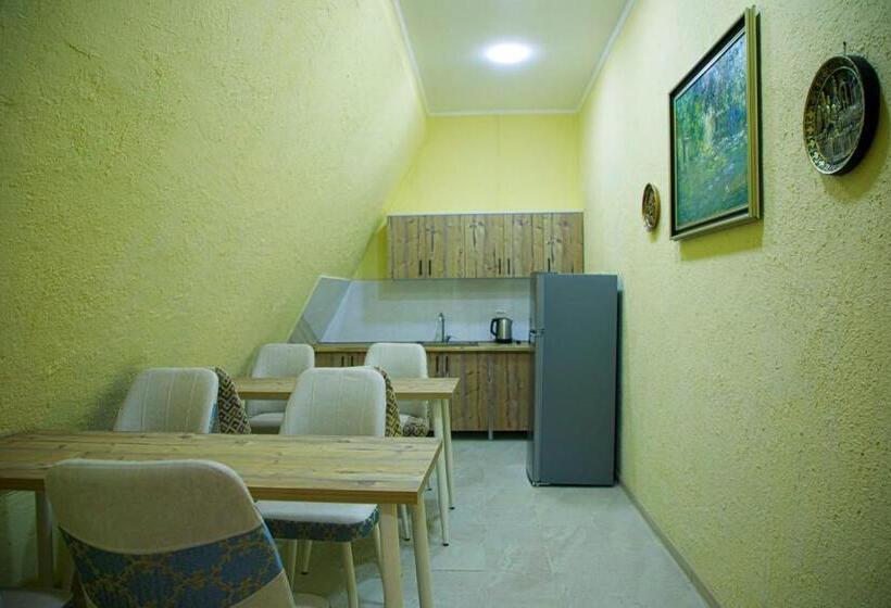 Hostel Qal Ai Khujand