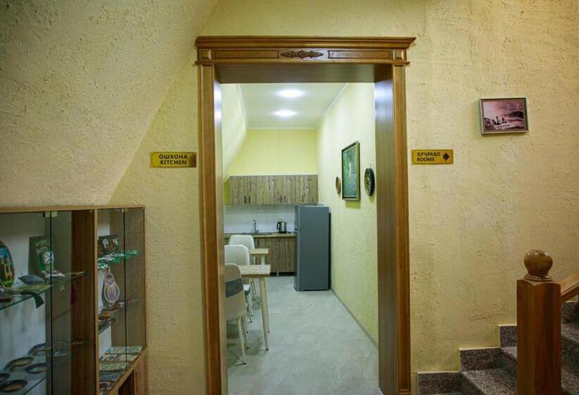 Hostel Qal Ai Khujand