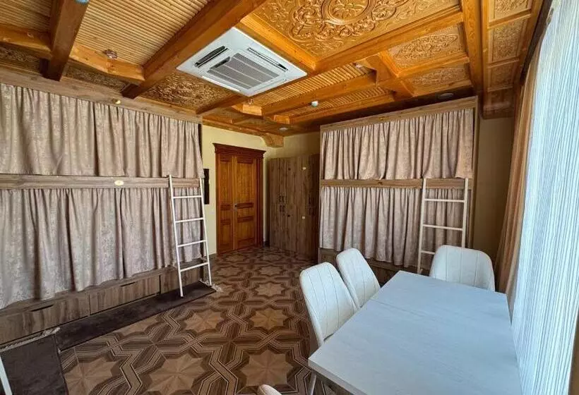 Hostel Qal Ai Khujand