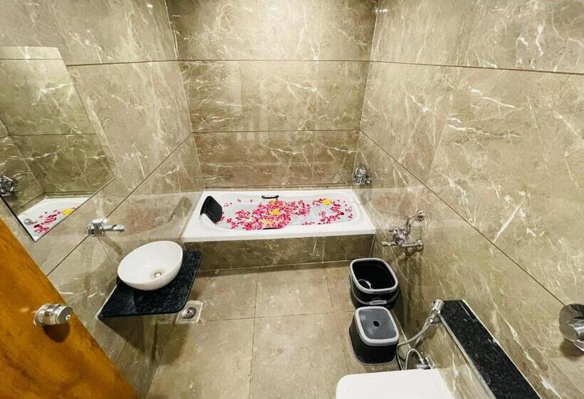 בית מלון כפרי Avenue Sky