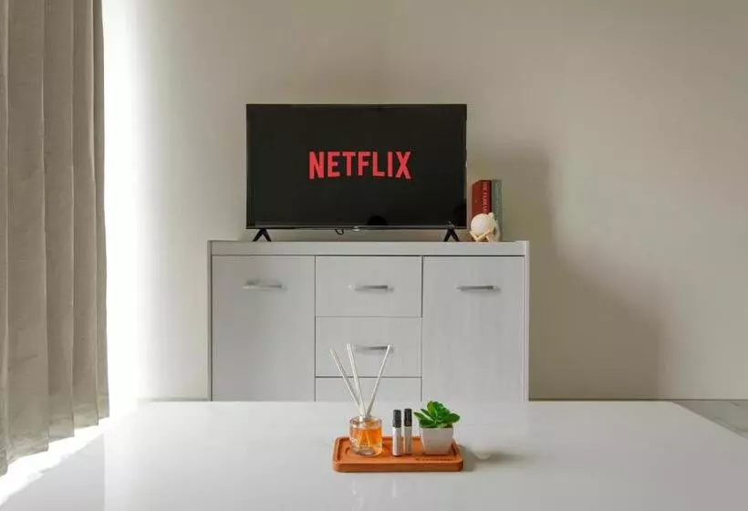 ホテル Calma 2br Ii At Skyhouse Apartment