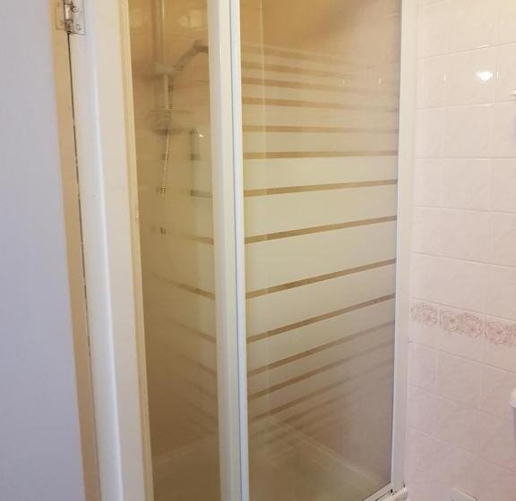 胶囊酒店 The Bridge