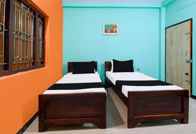 Hotel Oyo Stay In Guest House