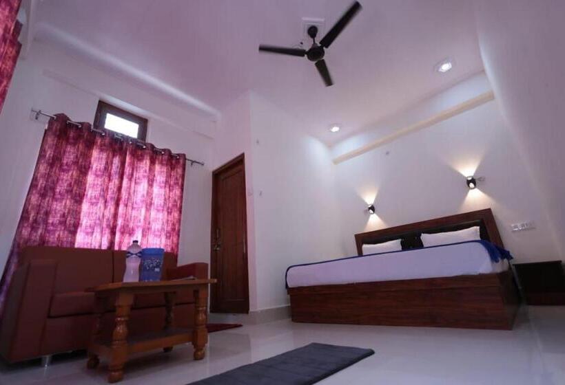 ホテル Saurabh Srikot Srinagar Garhwal Uttrakhand