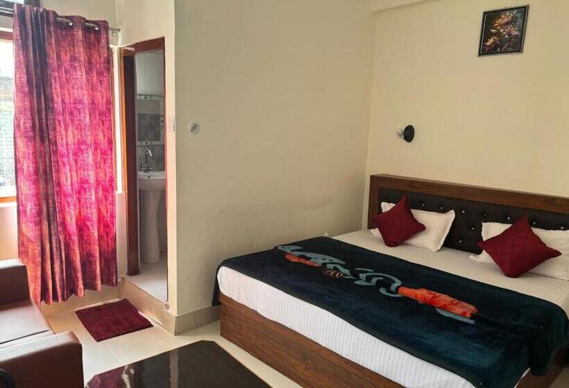 ホテル Saurabh Srikot Srinagar Garhwal Uttrakhand