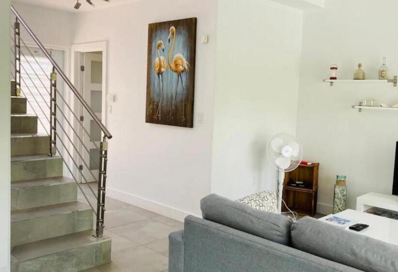 Modern Villas At Grace Bay, Turks And Caicos Islands