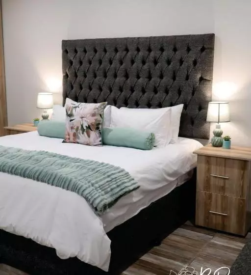 Majatalo Bellerose Guesthouse