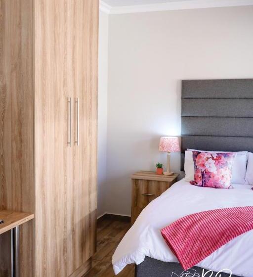 Pansiyon Bellerose Guesthouse