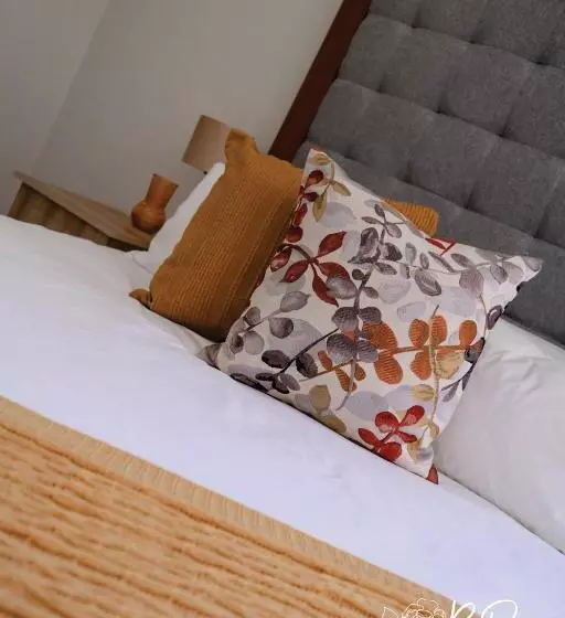 Majatalo Bellerose Guesthouse