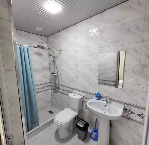 ペンション Farxod Guest House