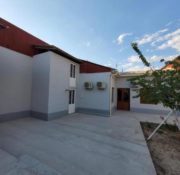 بنسيون Farxod Guest House