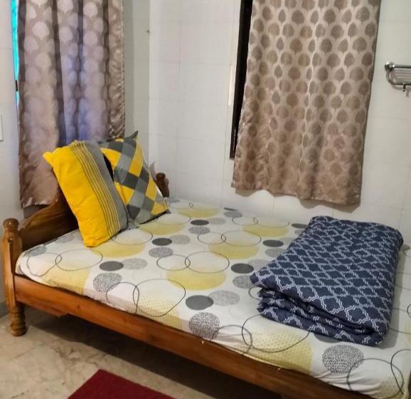 פנסיון Okaasan Guest House