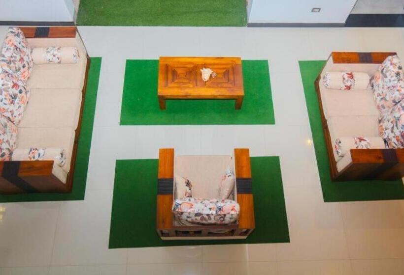 펜션 Sri Lanka Wennappuwa Villa D S R