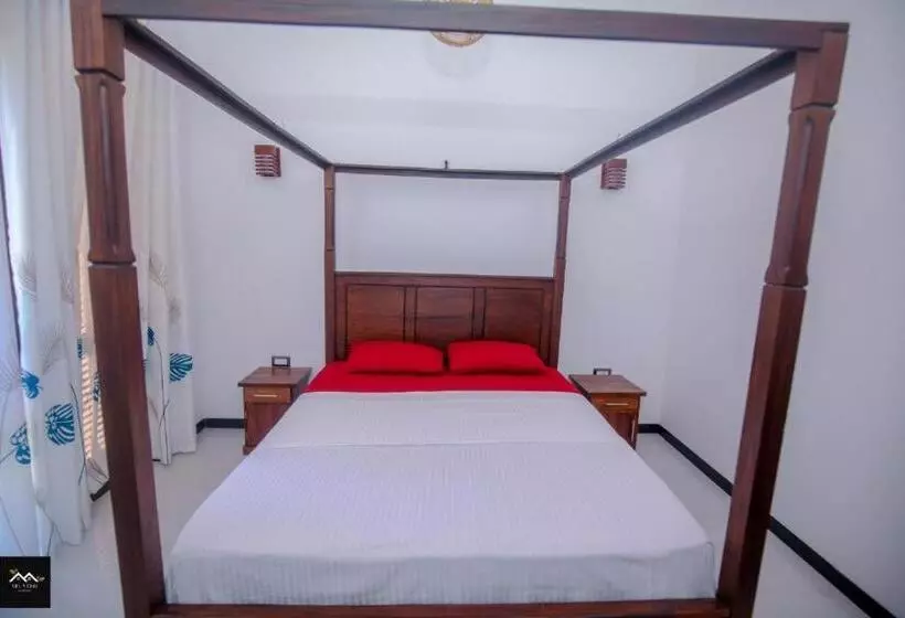 Majatalo Sri Lanka Wennappuwa Villa D S R